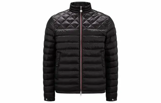 Moncler Benamou Short Down Jacket