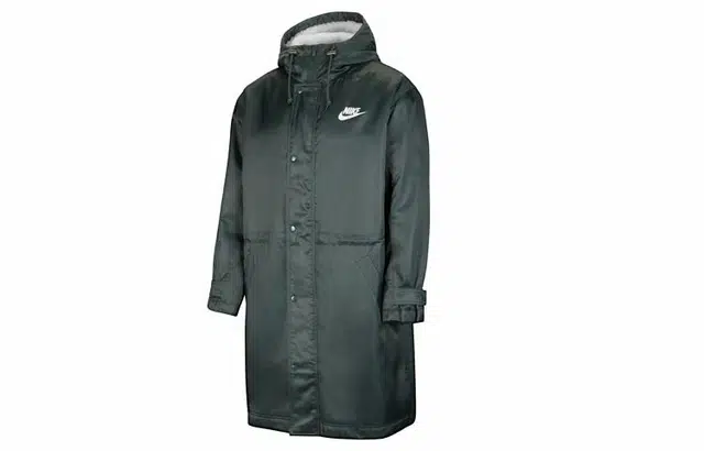 Nike SPORTSWEAR SYNTHETIC-FILL logo