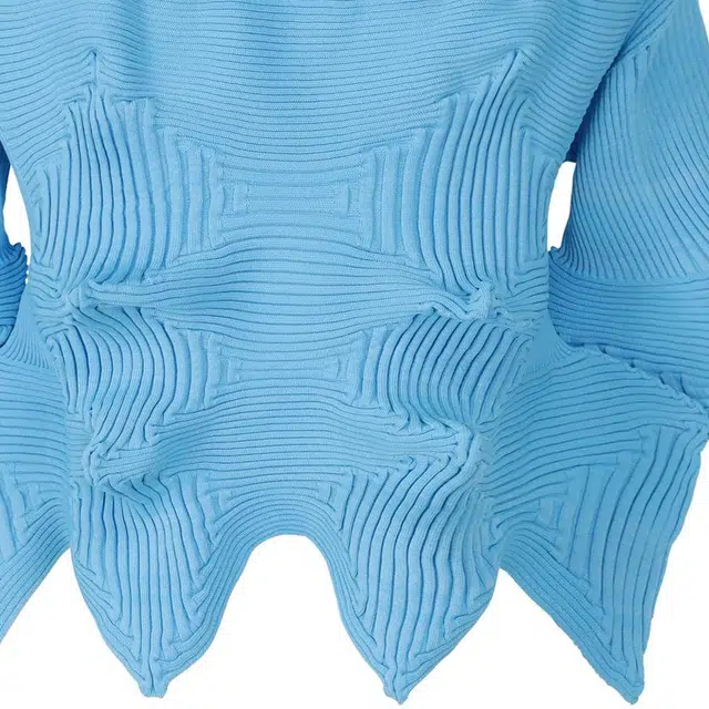 ISSEY MIYAKE SS23 T