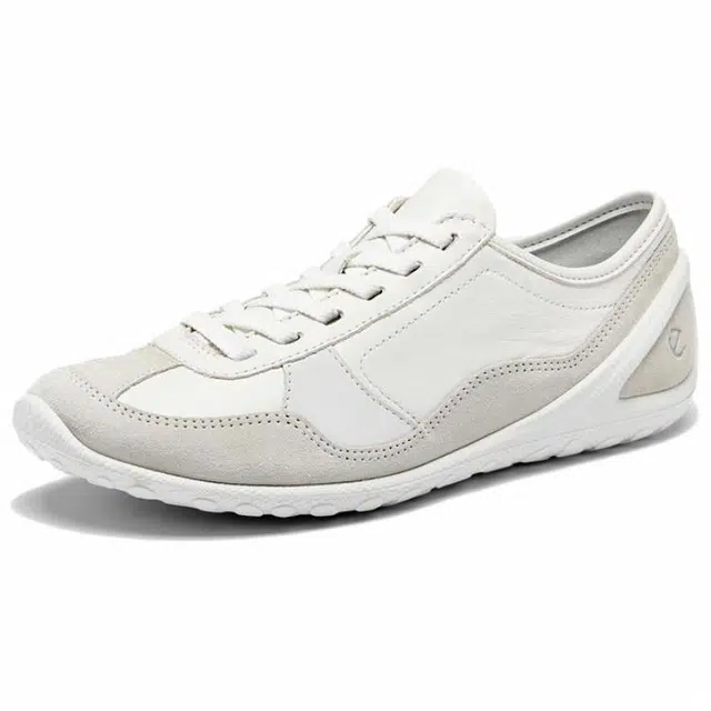 Natacha x ecco BIOM LITE