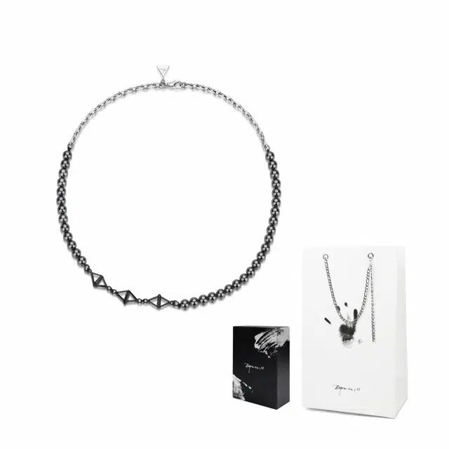 Empress 47 925