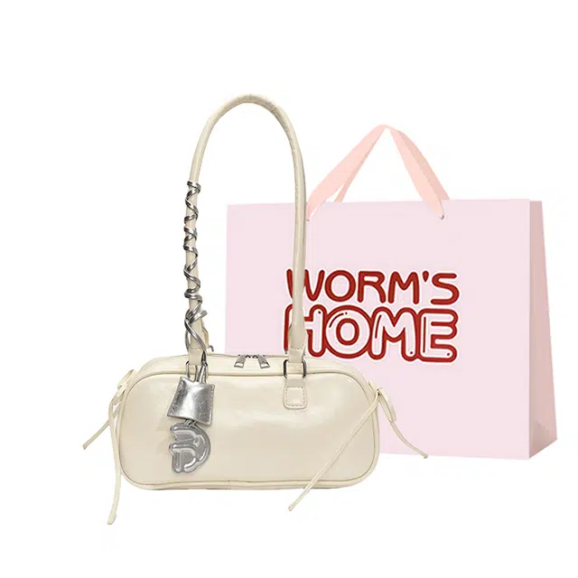 WORM'S HOME PU