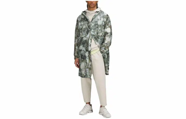 lululemon SS22 Lab
