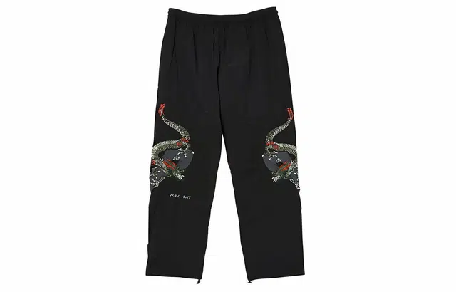 PALACE Enter The Dragon