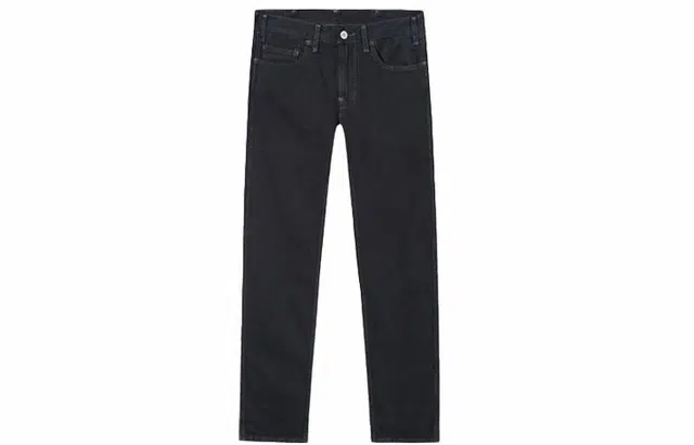 levis Red