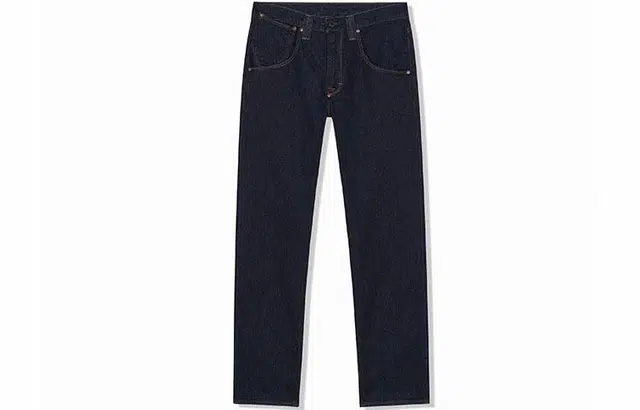 Levis Red FW21