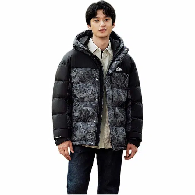 坦博尔 时尚休闲字母印花拼接连帽休闲保暖羽绒服 男款