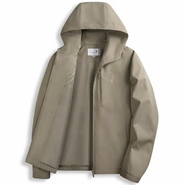 与狼共舞 防水防油污通勤休闲舒适易打理连帽夹克外套 男款 卡其