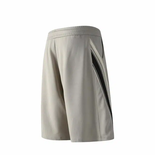 臣目 美式复古慵懒风撞色拼接条纹宽松七分休闲短裤 男款