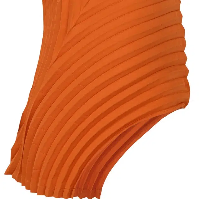 ISSEY MIYAKE SS23 T