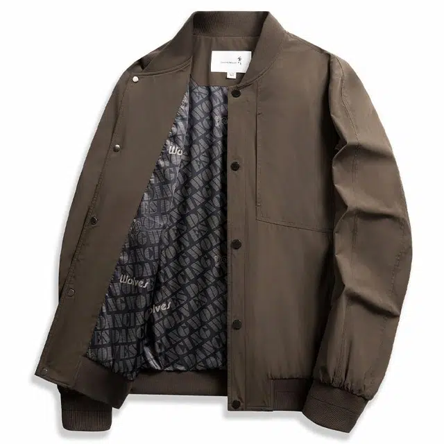 与狼共舞 时尚百搭棒球领防风抗皱易打理夹克外套 男款 咖啡