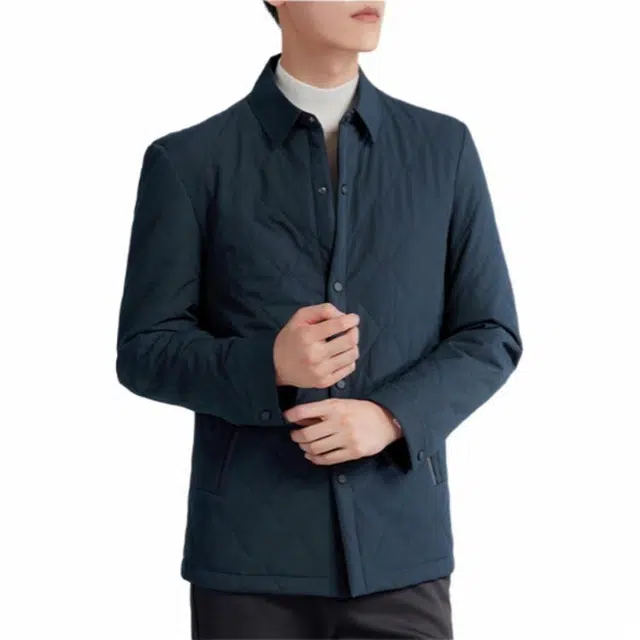 梦特娇 时尚舒适休闲翻领棉服 男款