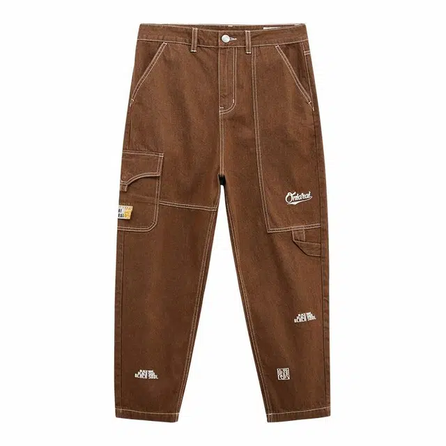 AW23