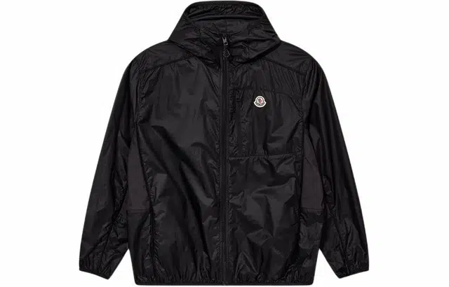 Moncler FW24 Mendes Logo