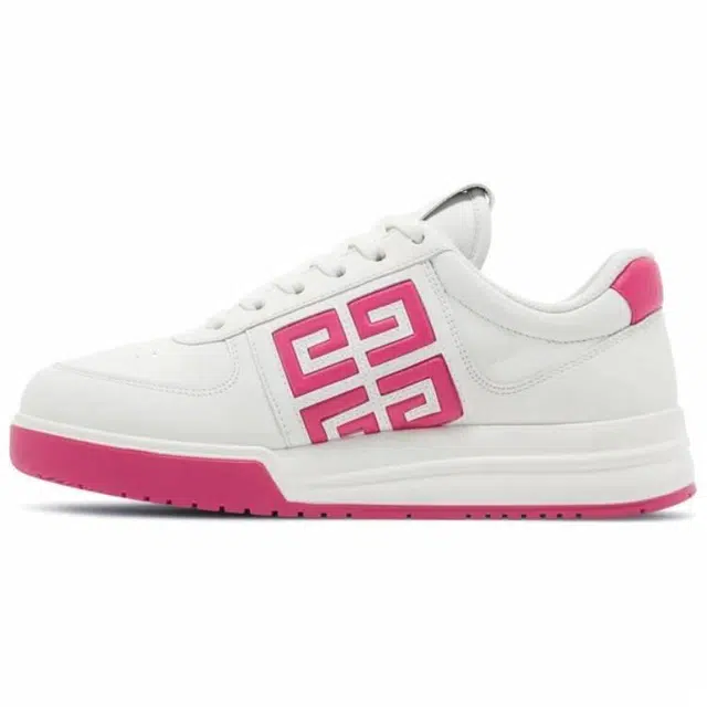 GIVENCHY G4