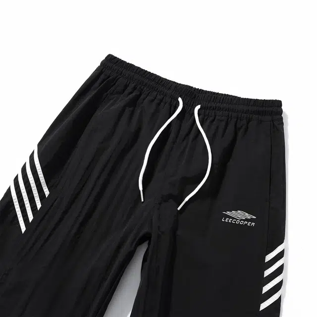 Lee Cooper