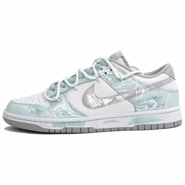 Nike Dunk LTDZ