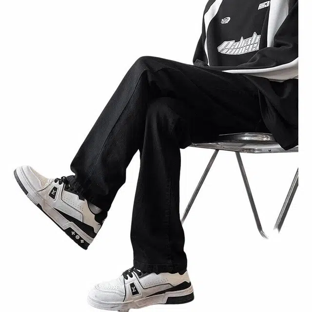 沃马 美式高街宽松高级感窄版设计中腰基础款复古学院风流行简约牛仔裤 男女同款 黑色