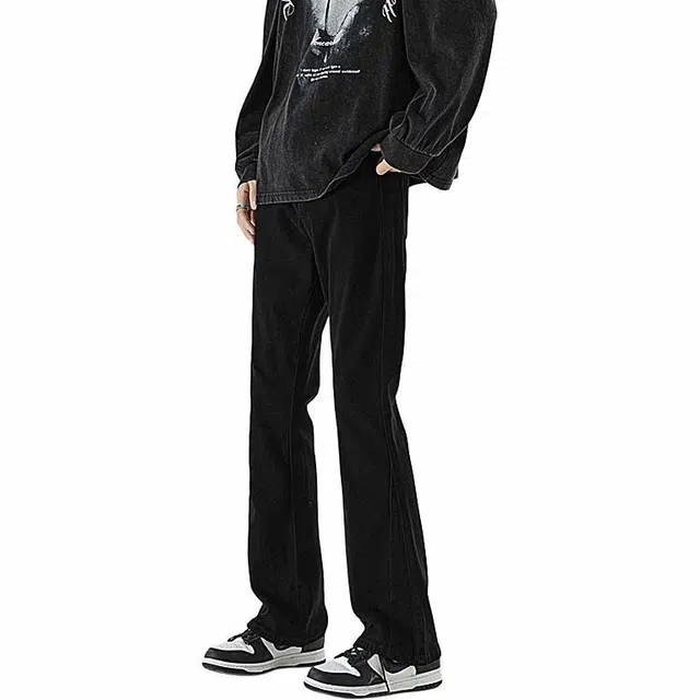 童先森 微喇高街薄款牛仔裤 男款 黑色