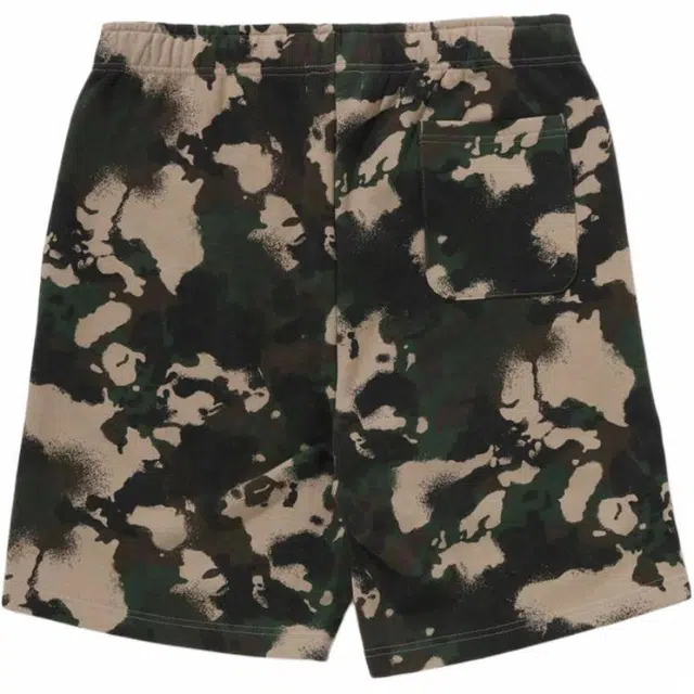 A BATHING APE