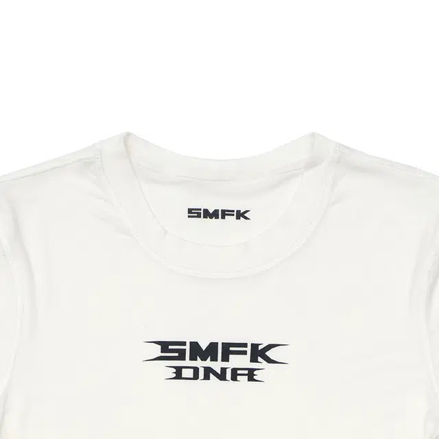 SMFK FUTURE DNA T