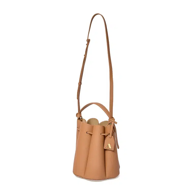 AQUASCUTUM