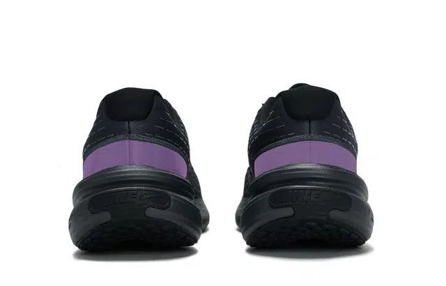 Nike Uplift SC 811