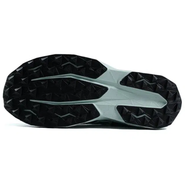 New Balance NB FuelCell Venym