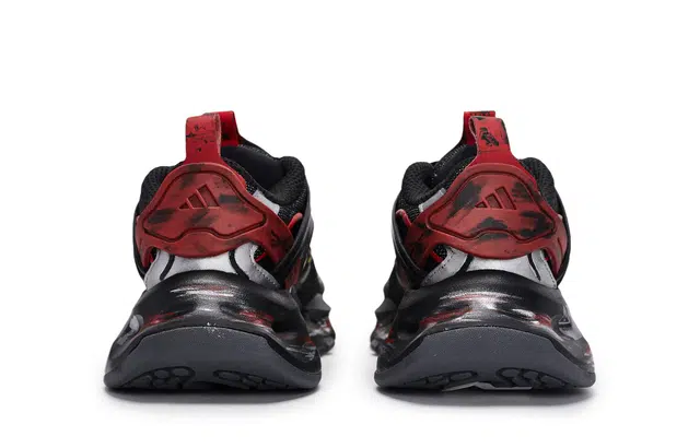 adidas XLG Runner Deluxe