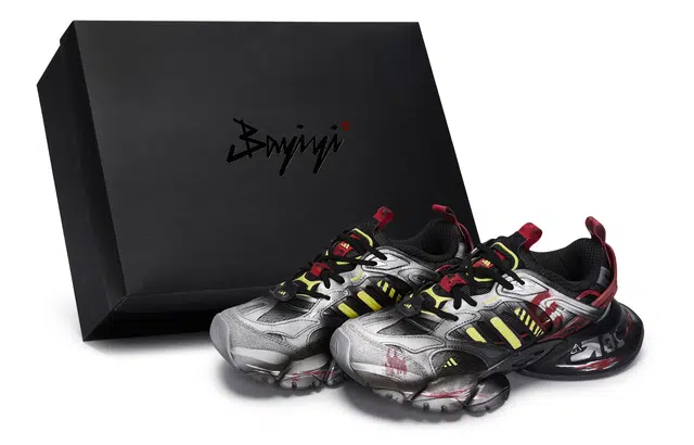 adidas XLG Runner Deluxe