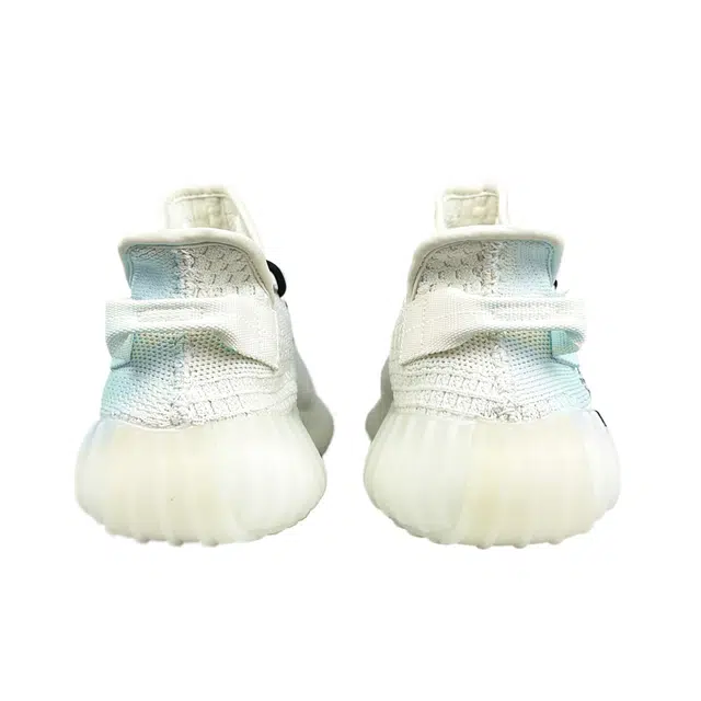 adidas Yeezy Boost 350 V2