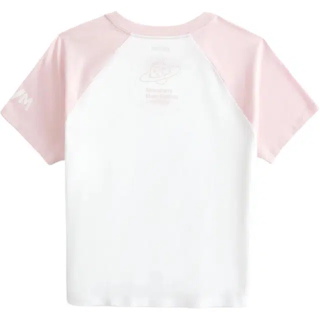 Hollister T
