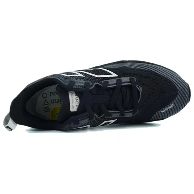 New Balance NB FuelCell Venym