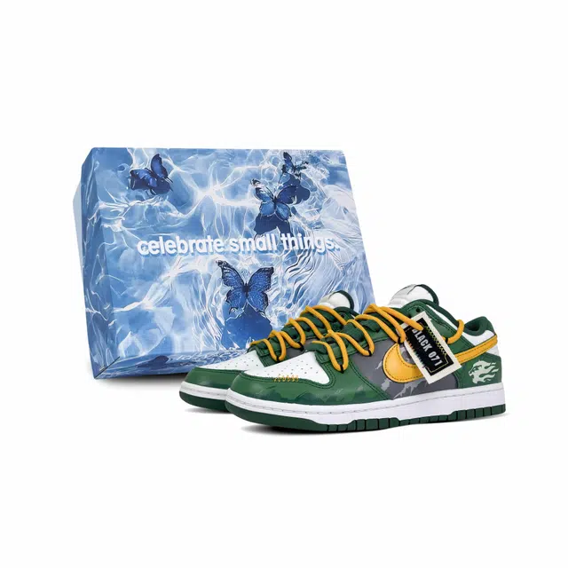 Nike Dunk Low Retro "Varsity Green"