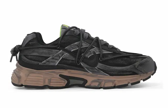 Nike Initiator