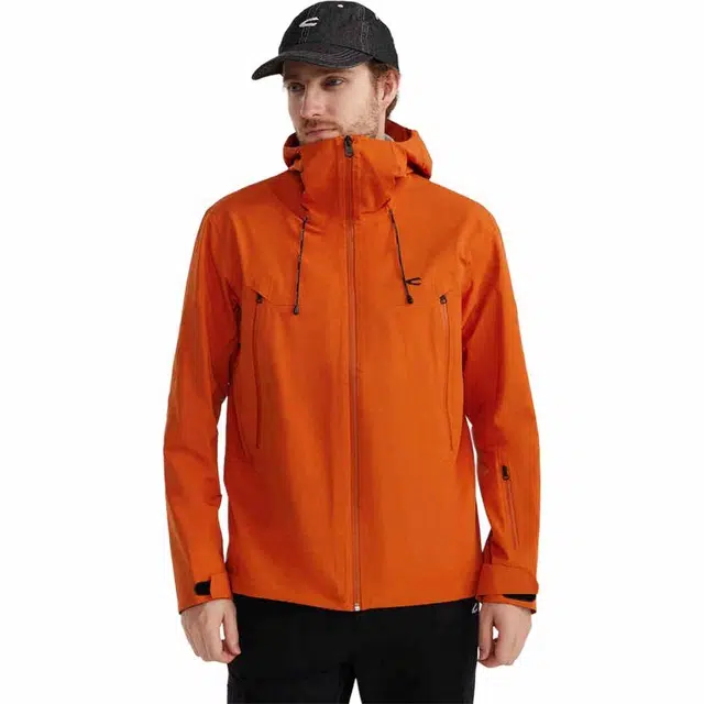 CAMEL ACTIVE