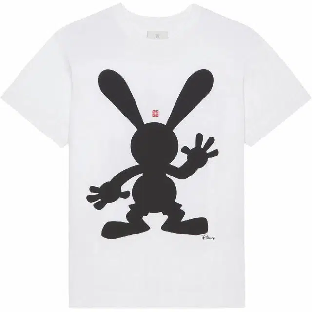 GIVENCHY Disney SS22 T