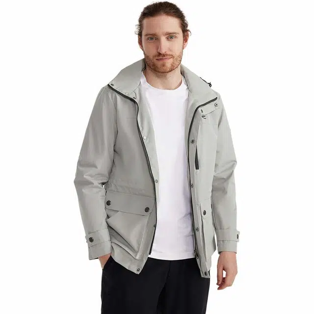 CAMEL ACTIVE