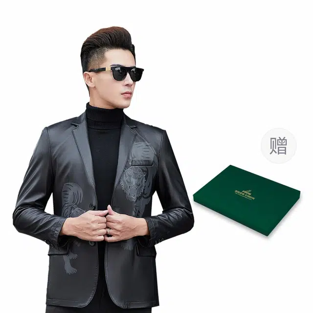 富铤 酷潮时尚潮流印花绵羊皮西装领皮衣 男款 黑色