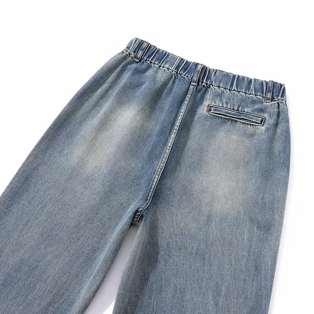 Lee Cooper