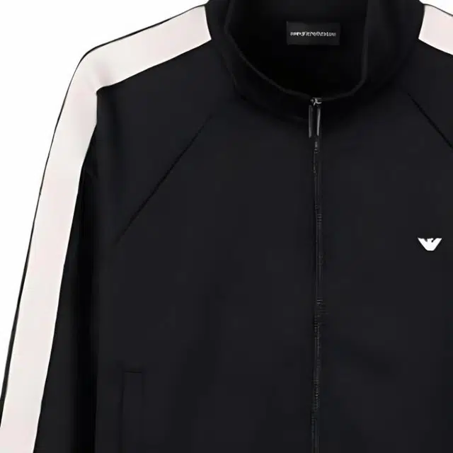 EMPORIO ARMANI Logo