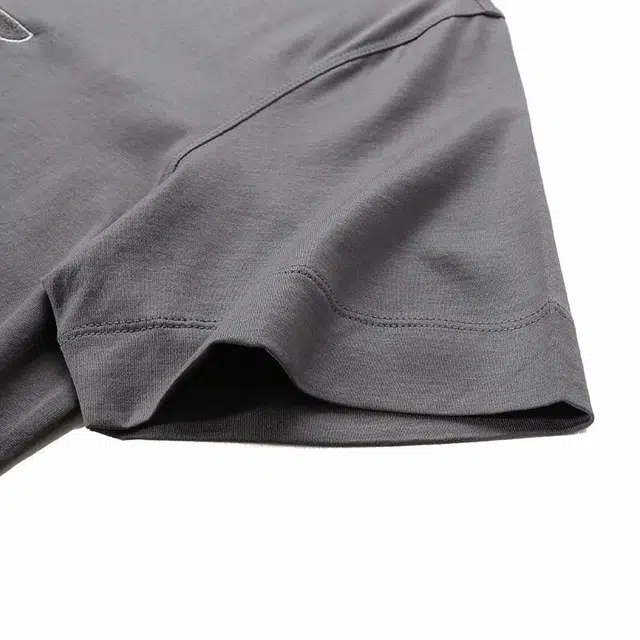 EMPORIO ARMANI SS24 LogoT