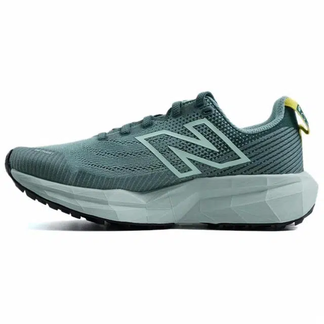 New Balance NB FuelCell Venym