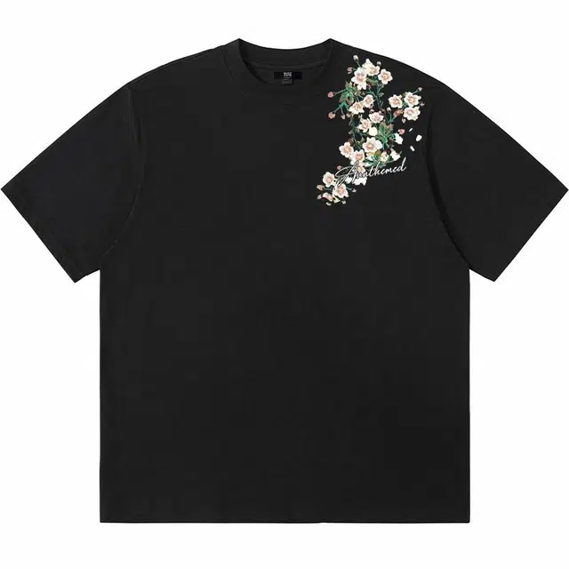 UNthemed Vintage Floral Tee