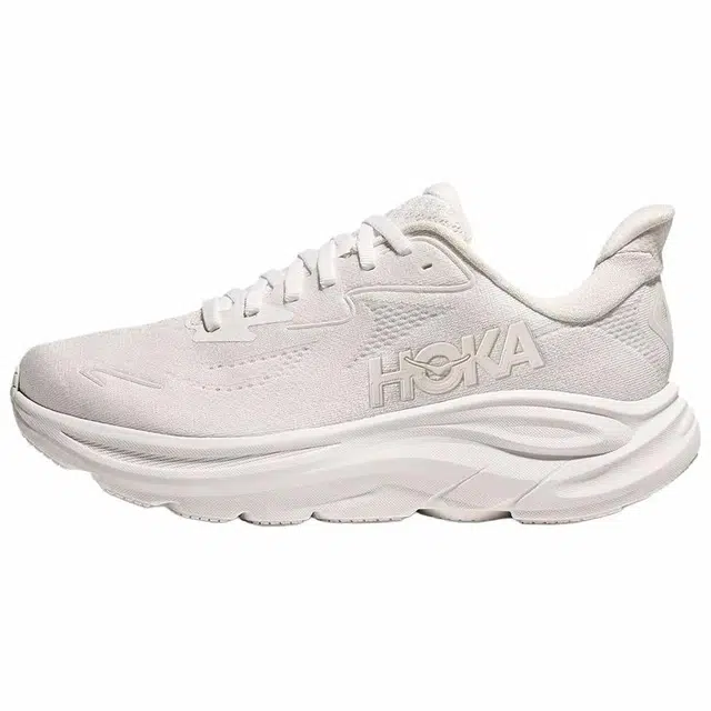 HOKA ONE ONE CLIFTON 10