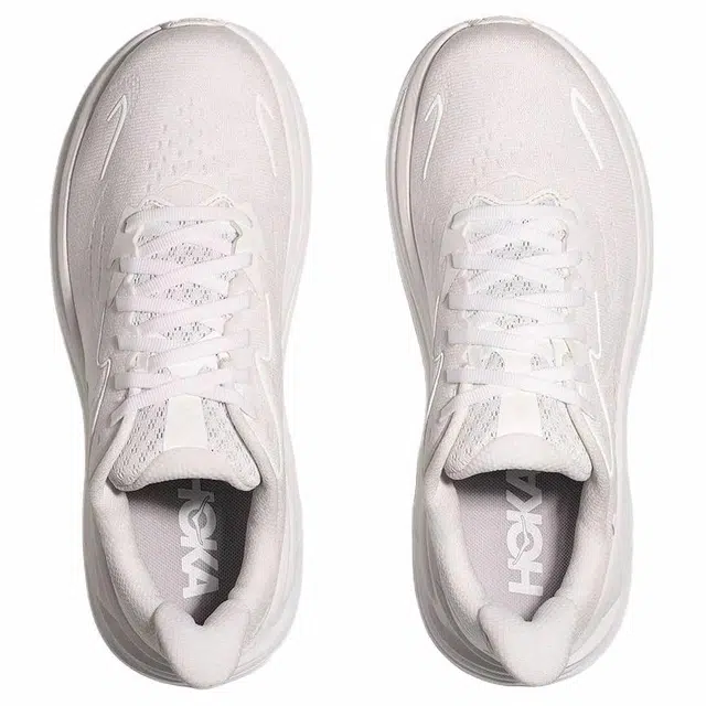HOKA ONE ONE CLIFTON 10