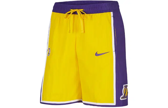 NikeCourtside Heritage Nba