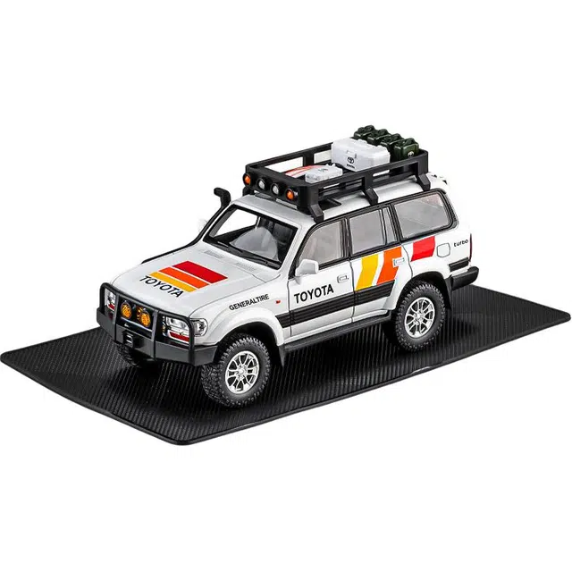 SUV124