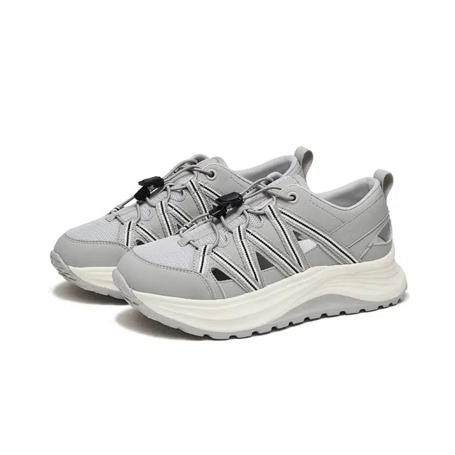 CAMEL ACTIVE