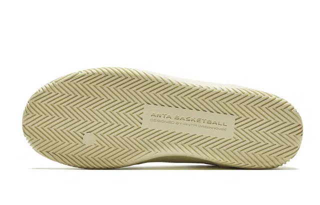 Anta 33